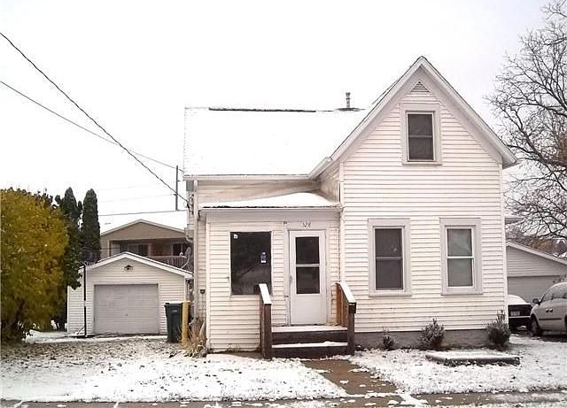 1st image of 528 N Lincoln Ave