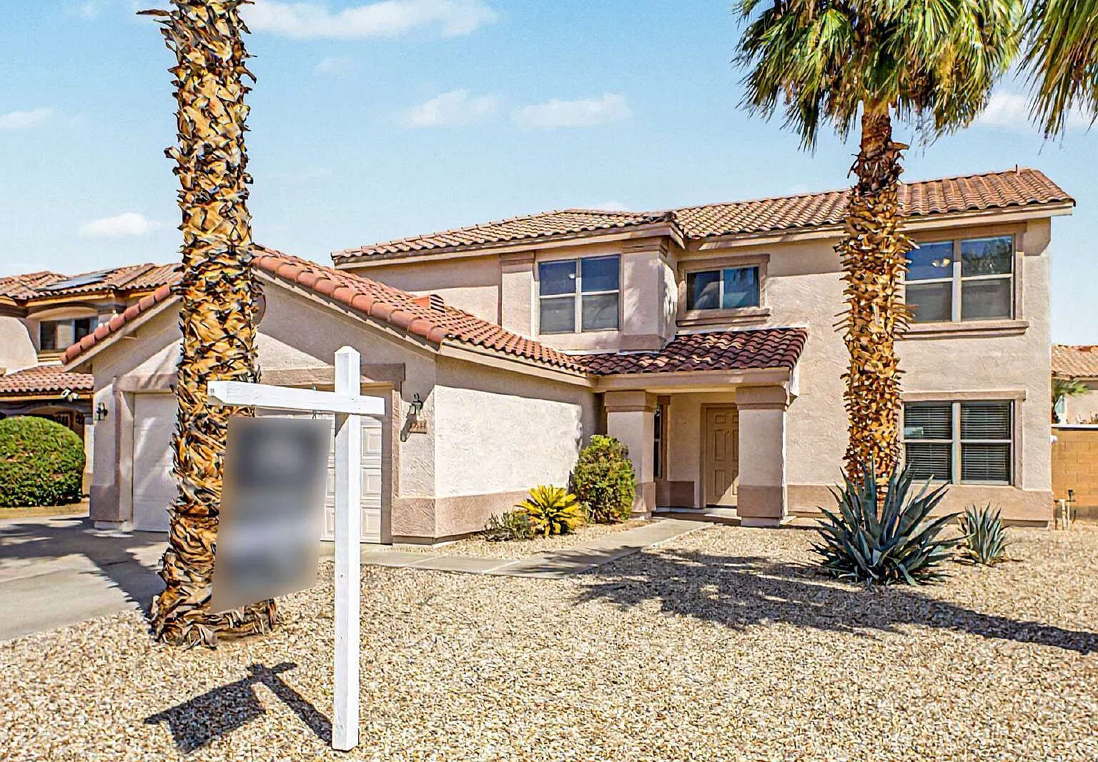 4 bed, 2.5 bath, 2889 sqft, $2,495 — Photo 4