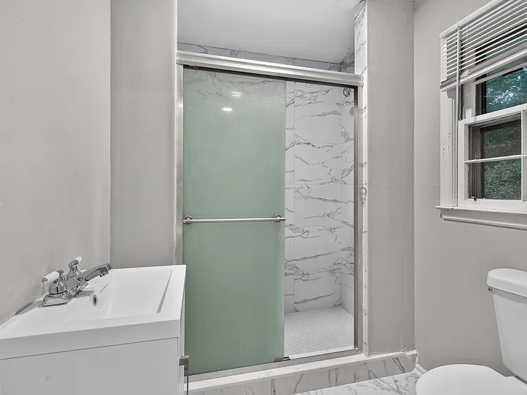 2387 Garden Ct — Photo 27
