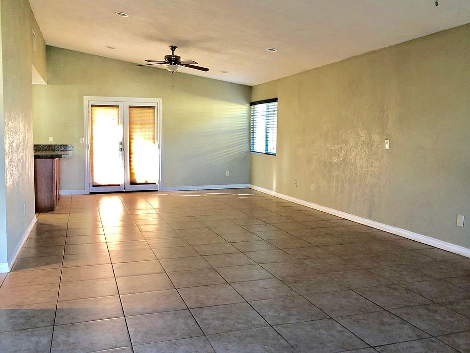 2nd image of 80747 Columbia Ave