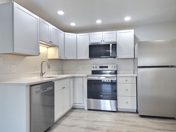 76 Spring St #304