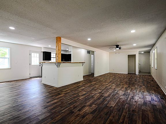 5th image of 6126 Woodstock Hills Dr