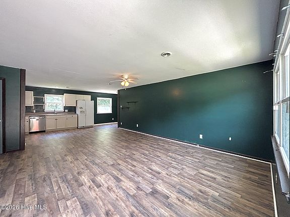 5th image of 508 Thyme Court