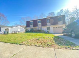 7 Squirrel Ln, Newark, DE 19711