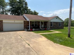 825 Lancaster Rd, Vine Grove, KY 40175