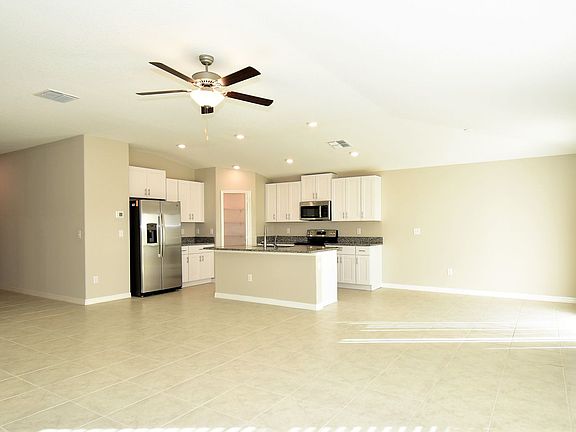 5th image of 12920 Wildflower Meadow Dr
