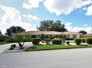 1942 Riviera Dr, Sarasota, FL 34232