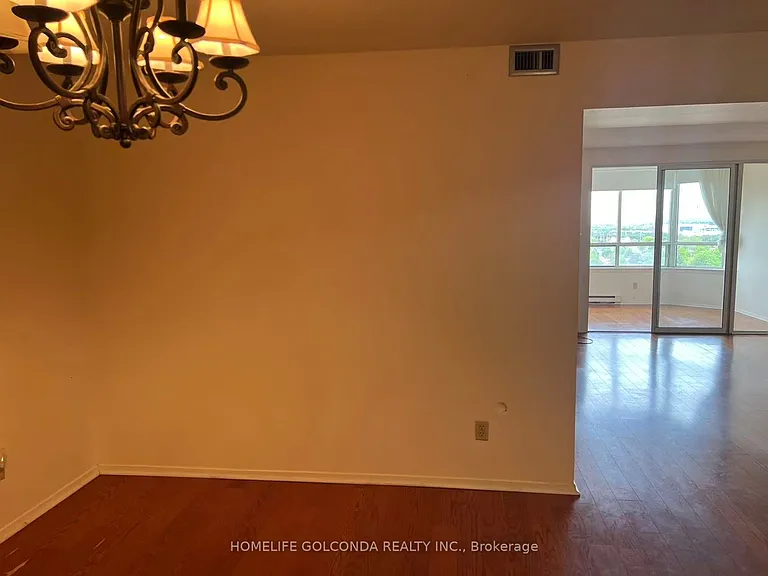 175 Bamburgh Cir #1501 — Photo 4