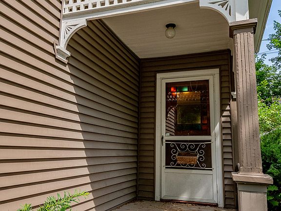 3rd image of 18 Prospect Street