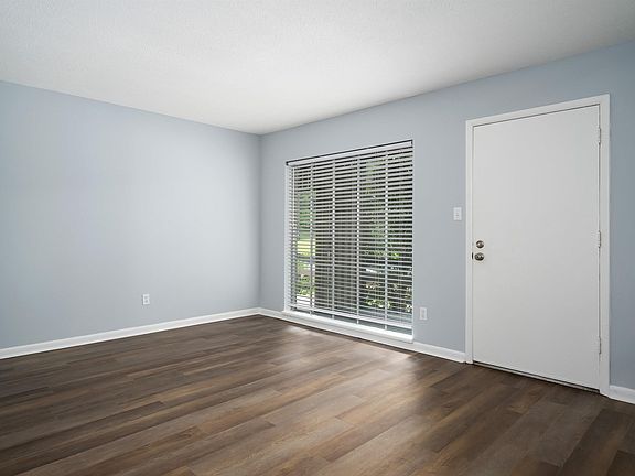 4th image of 3101 Lorna Rd Unit 1815