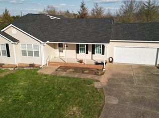 1922 Pacific Pl, Murfreesboro, TN 37128