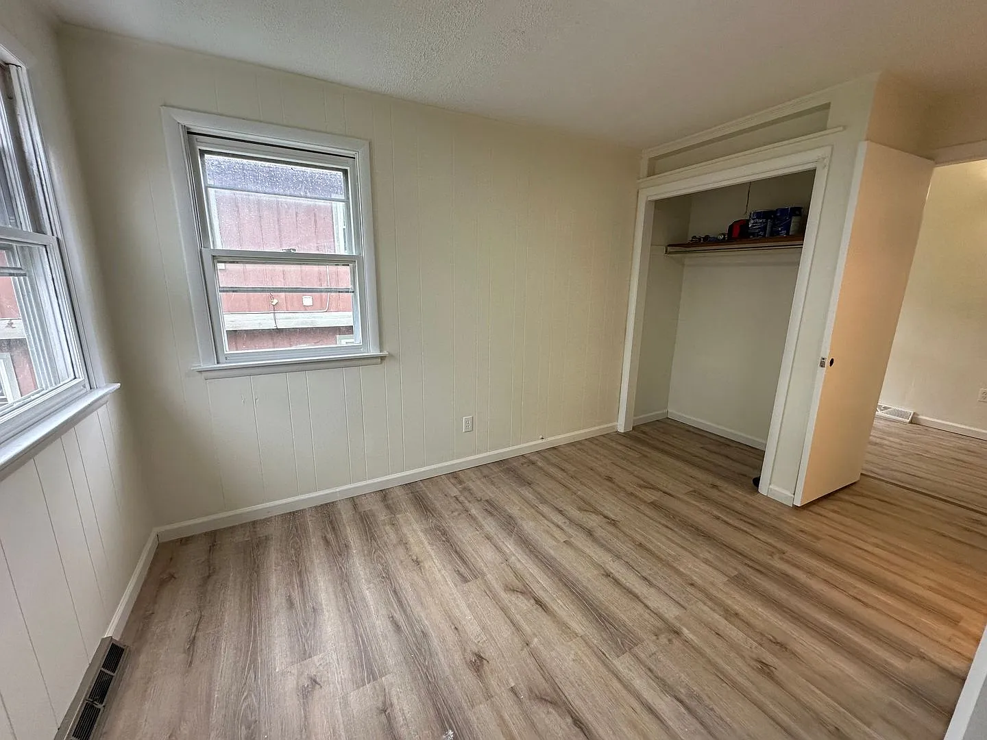 119 Shields Rd — Photo 2