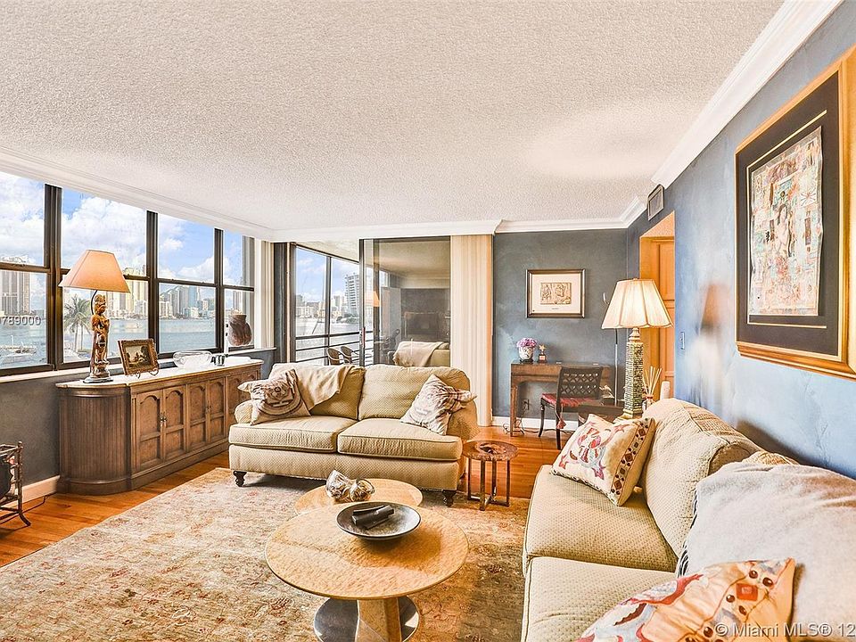 1st image of 3440 NE 192nd St #3E-A