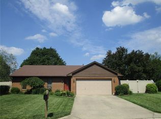 3825 Cassandra Dr, Tipp City, OH 45371
