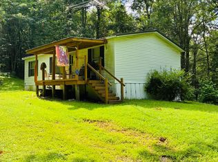 5008 Bogard Rd, Cosby, TN 37722