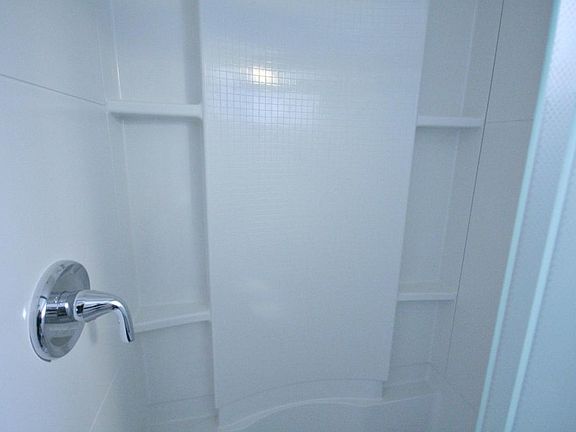 3rd image of 4848 Roosevelt Blvd #B