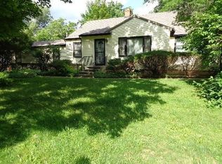 1705 Parkview Ave, Rockford, IL 61107