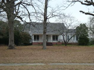 5717 Saint Charles Rd, Mayesville, SC 29080