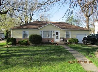 408 E College Ave, Shelbina, MO 63468