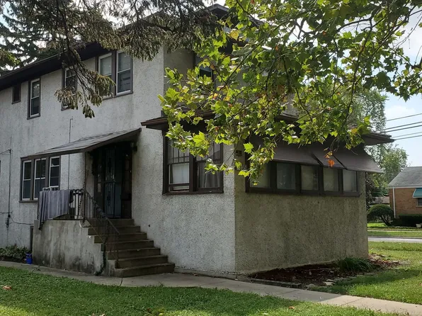 1835 S 24th Ave, Maywood, IL 60153