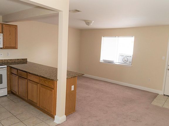 4th image of 1664 Beach Blvd