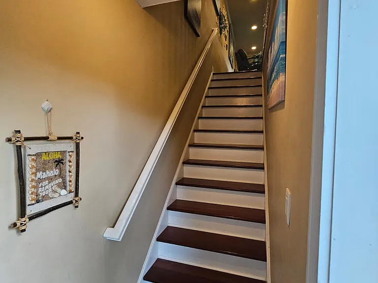 655 Middle Country Rd #2H2 — Photo 34