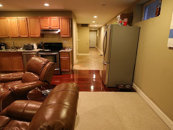 kitchen/living room