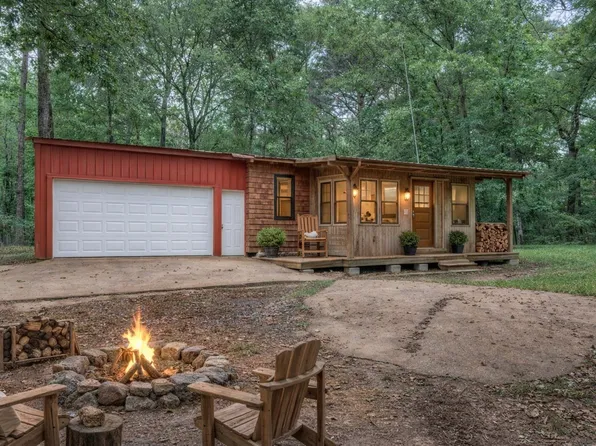 1267 Johnson Rd, Doyline, LA 71023