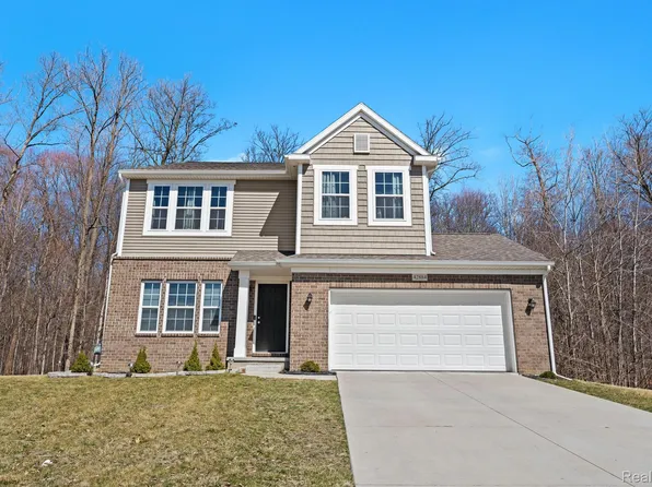 42884 Frederick Ct, Belleville, MI 48111