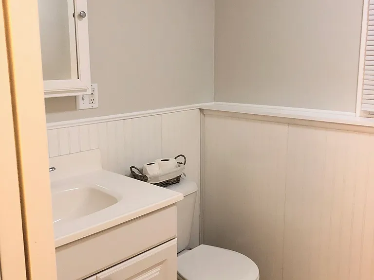 1520 Adams St — Photo 10
