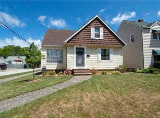 8914 Beech Ave, Brooklyn, OH