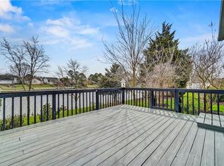 5283 Club Head Rd, Virginia Beach, VA 23455