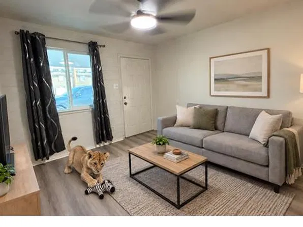 2129 N 26th Pl APT 4, Phoenix, AZ 85008