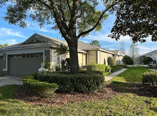 5817 Heron Park Pl, Lithia, FL 33547