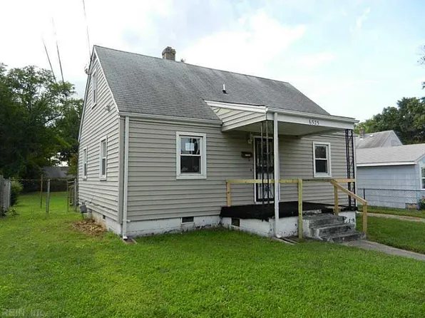 6525 Pugh St, Norfolk, VA 23513