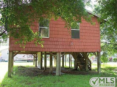 2nd image of 2360 Lakeville Dr