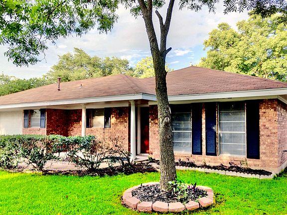 2nd image of 3711 Cole Porter Dr