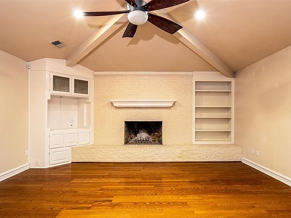 4th image of 4408 Squire Ct