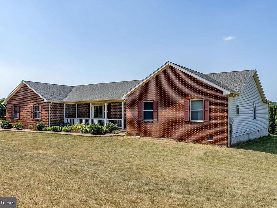 1st image of 469 Gault Rd