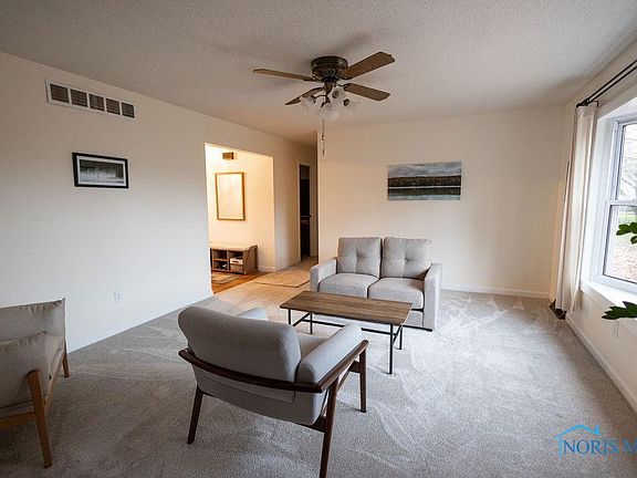 4th image of 2243 Maryann Pl
