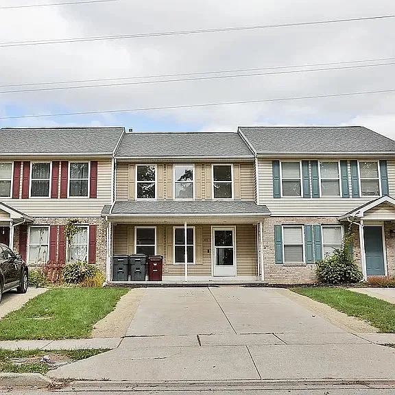 3034 Elijah Parkway - 1 — Photo 1