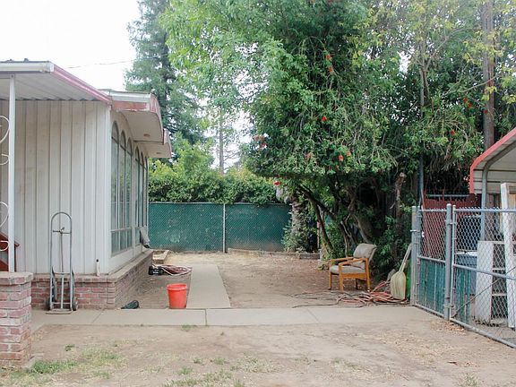 3rd image of 5147 Western Ave