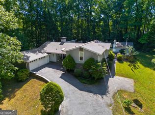 3565 Highland Dr, Acworth, GA 30101