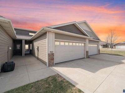 703 E El Dorado Ct, Sioux Falls, SD, 57108