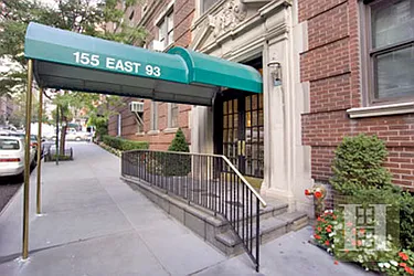 155 East 93rd Street in Carnegie Hill