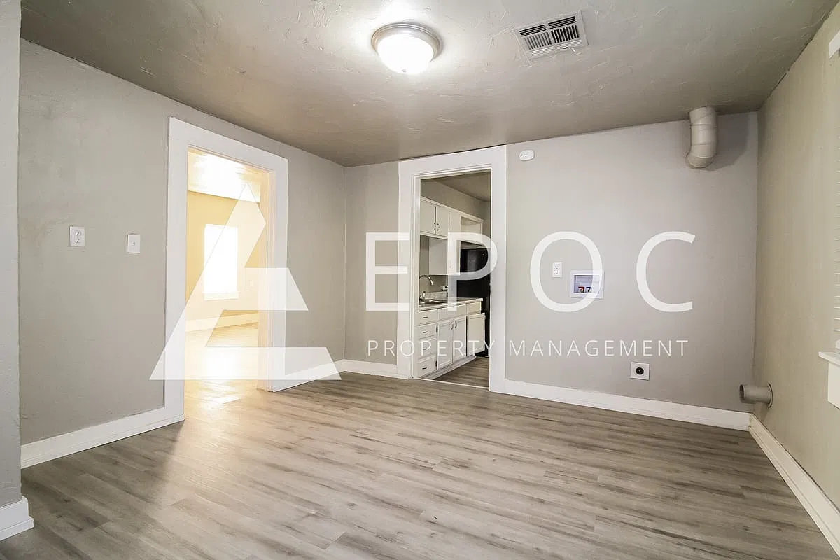 531 S Ponca Ave — Photo 4
