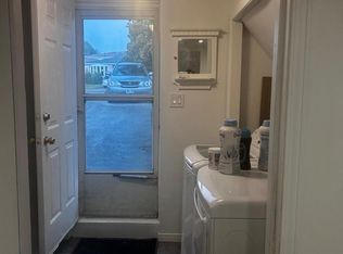 783 Consort Cres, Mississauga, ON L5C 1J8