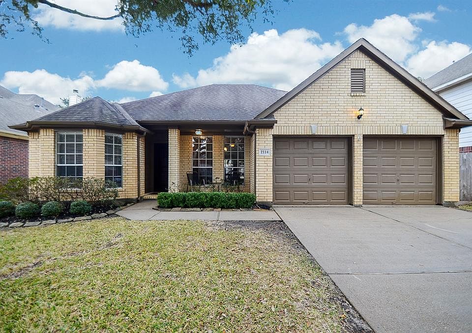1st image of 2114 Highland Bay Ct