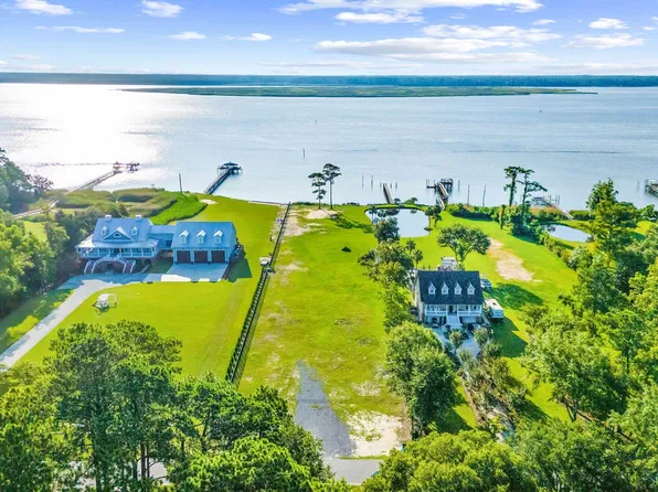 2427 South Bay St., Georgetown, SC 29440