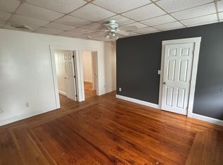 180 Thomas St #2, Fall River, MA 02723